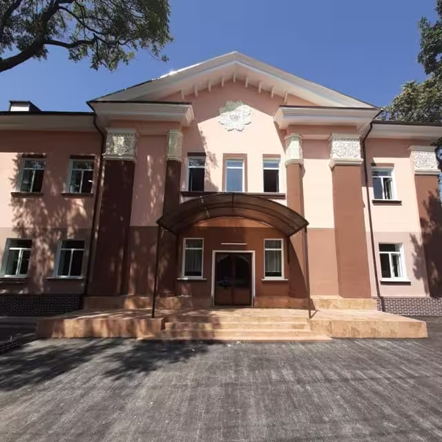 Chirchiqdagi 9-maktab: tarix, xususiyatlar va zamonaviy ta’lim dasturlari