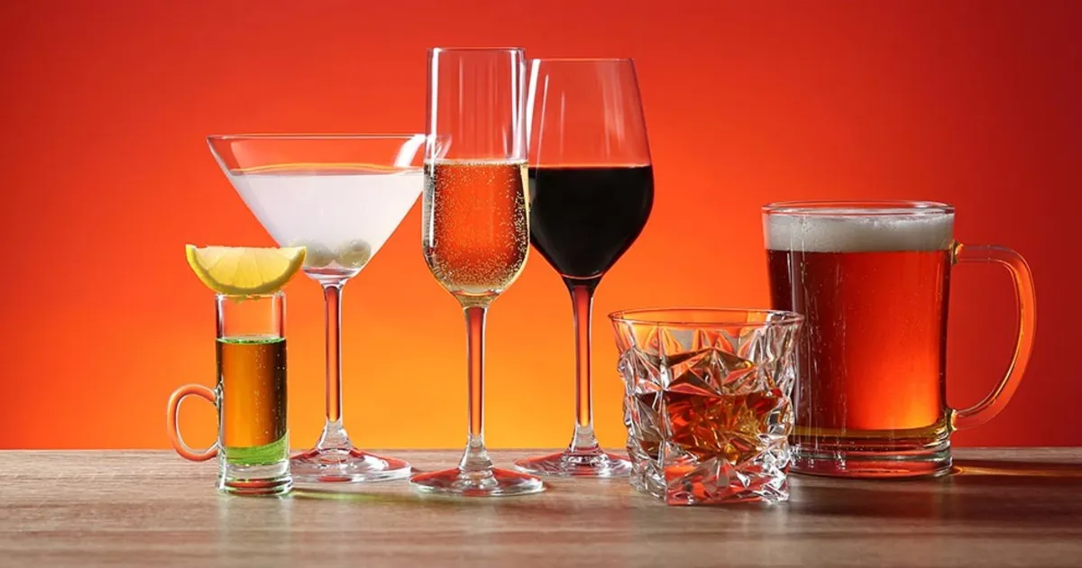 Женщины быстрее привыкают к алкоголю. Учёные выяснили, почему