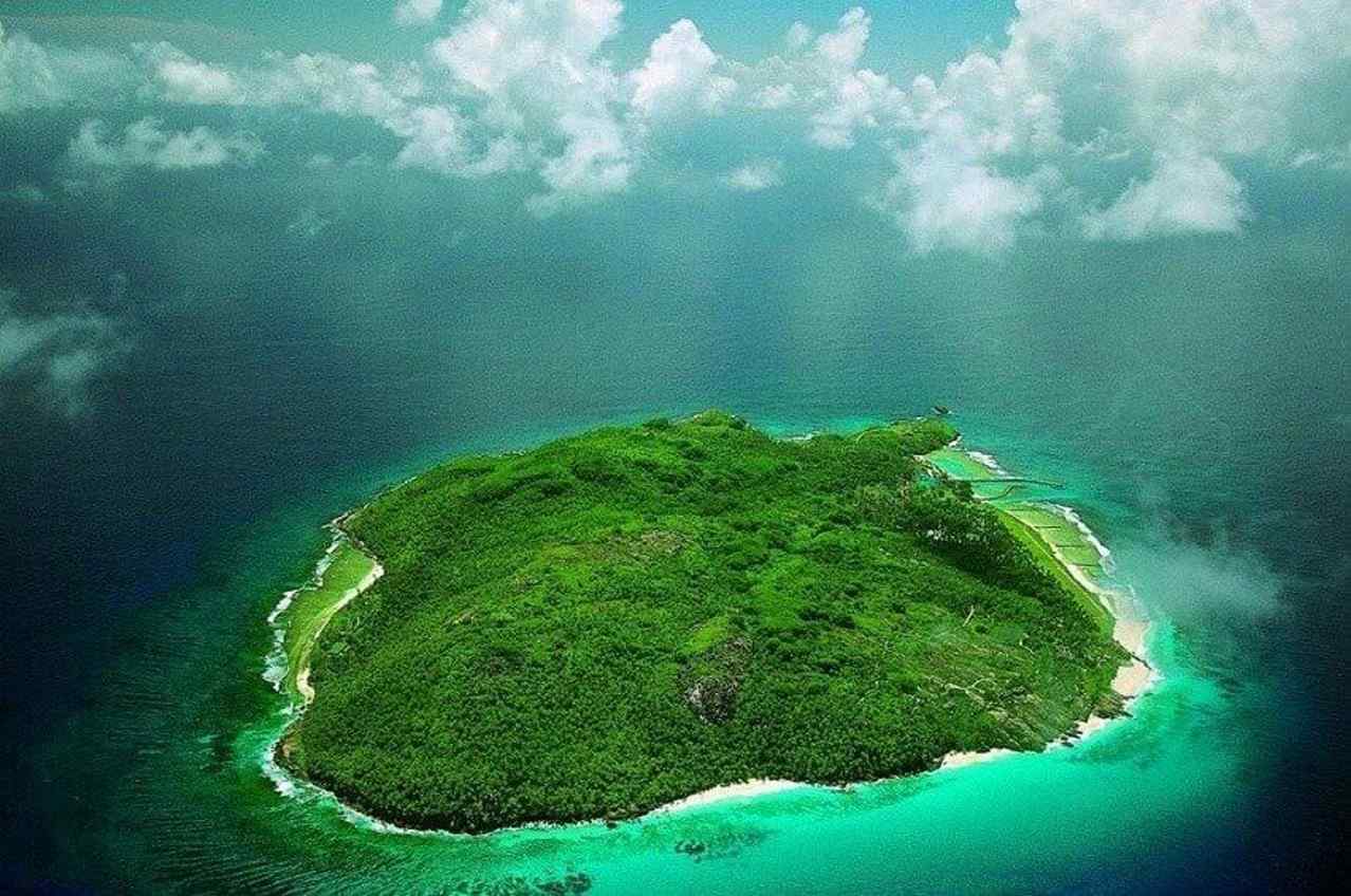 🌐 Первое государство под управлением ИИ появилось в Тихом океане